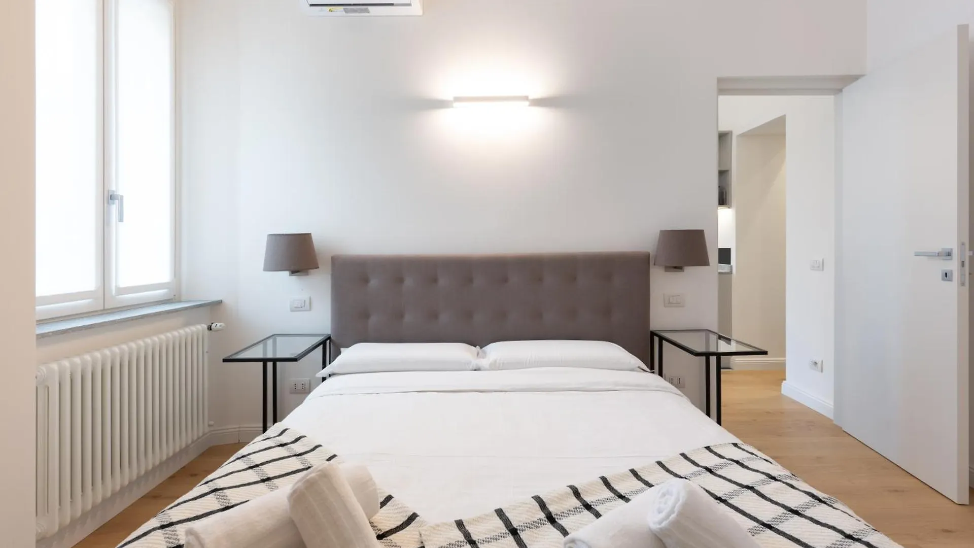 Cernobbio Center - Modern Apartment With Parking